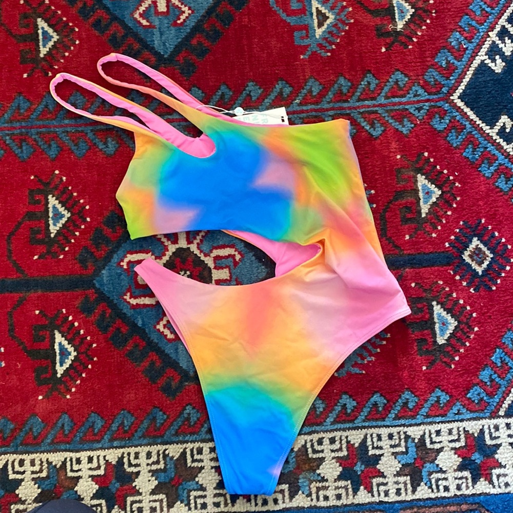 FRANKIES BIKINIS ONE PIECE MAKIE
